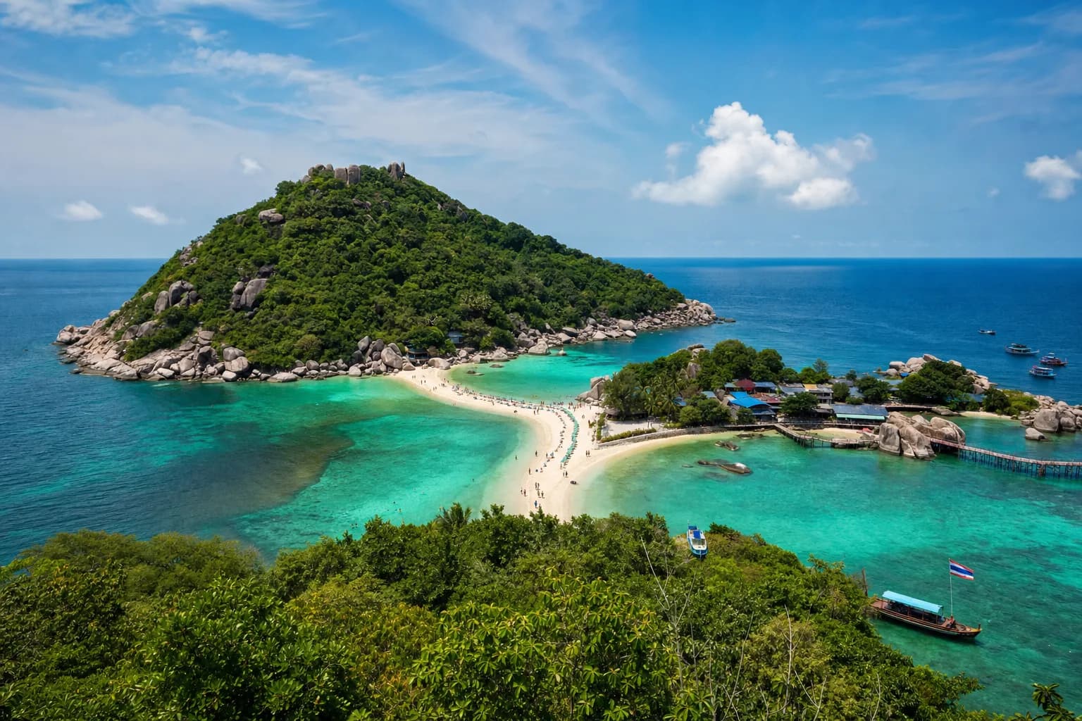Koh Tao Travel Guide & Money-Saving Tips